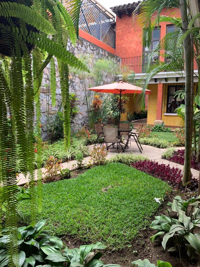 Hotel El Conquistador Antigua Exterior foto